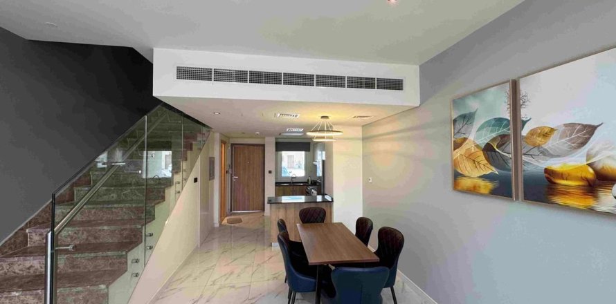 Maison de ville à Dubai, 2 chambres, 123.7 m², № 134725