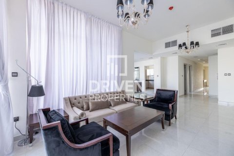 Снять в аренду пентхаус в Meydan, Дубай: 3 спальни, 383.13м², № 128955 - фото 5
