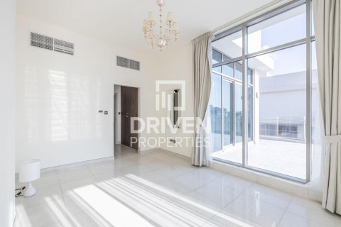 Снять в аренду пентхаус в Meydan, Дубай: 3 спальни, 383.13м², № 128955 - фото 8