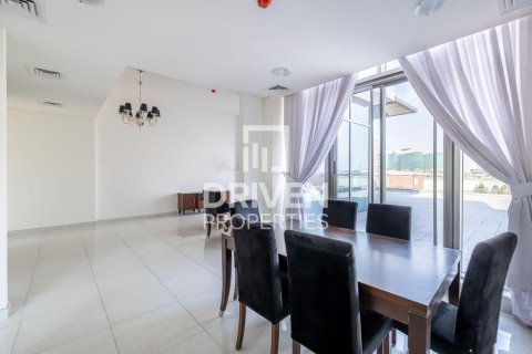 Снять в аренду пентхаус в Meydan, Дубай: 3 спальни, 383.13м², № 128955 - фото 28