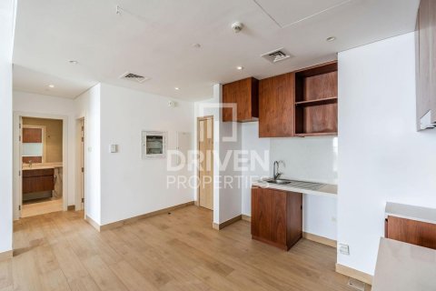 Снять в аренду квартиру в La Mer, Джумейра, Дубай: 1 спальня, 75.25м², № 128961 - фото 3