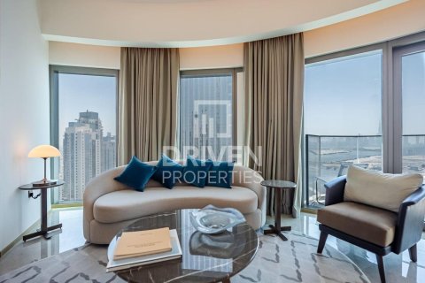 Снять в аренду квартиру в Address Harbour Point, Dubai Creek Harbour (The Lagoons), Дубай: 2 спальни, 102.38м², № 128965 - фото 4