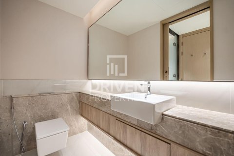 Снять в аренду квартиру в Address Harbour Point, Dubai Creek Harbour (The Lagoons), Дубай: 2 спальни, 102.38м², № 128965 - фото 18