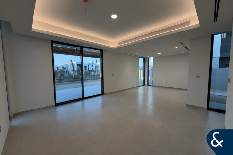 Villa in Arabian Ranches 3, Dubai 4 bedrooms, 431 sq.m. № 88571 - photo 3