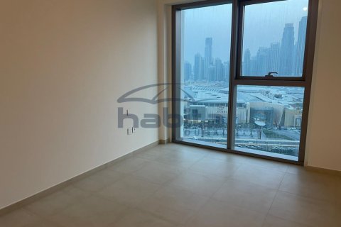 Снять в аренду квартиру в Downtown Views II, Даунтаун Дубай (Даунтаун Бурдж Дубай), Дубай: 3 спальни, 151.2м², № 7692 - фото 7
