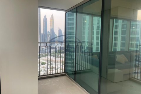 Снять в аренду квартиру в Downtown Views II, Даунтаун Дубай (Даунтаун Бурдж Дубай), Дубай: 3 спальни, 151.2м², № 7692 - фото 8