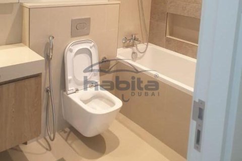 Apartamento en Downtown Views II, Downtown Dubai (Downtown Burj Dubai), Dubai, 1 dormitorio, 67.6 m², № 7691 - foto 6