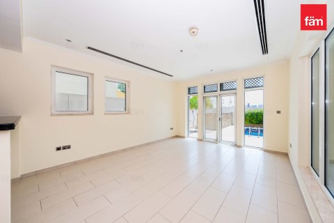 فيلا في Jumeirah Park, دبي 3 غرف نوم, 510 م² رقم 110077 - صورة 13