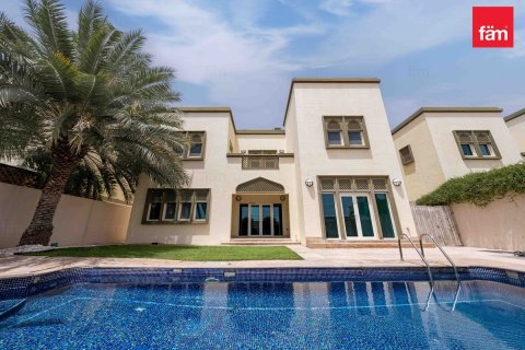 فيلا في Jumeirah Park, دبي 3 غرف نوم, 510 م² رقم 110077