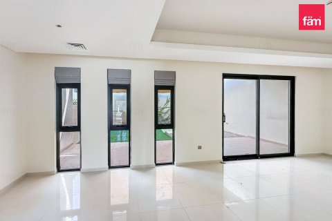 Townhouse in Dubai 4 bedrooms, 174.8 sq.m. № 115808 - photo 2