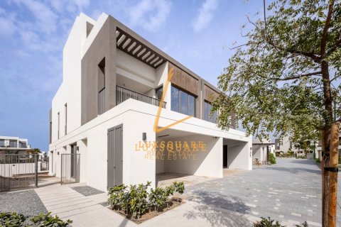 Townhouse in Tilal Al Ghaf, Dubai 3 bedrooms, 220 sq.m. № 115722