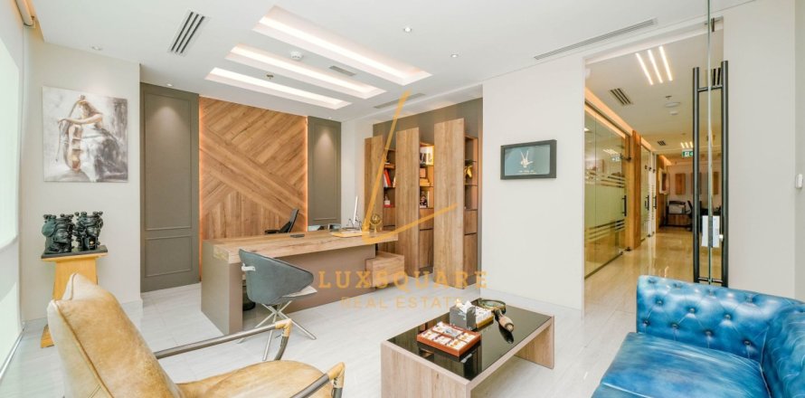 Office in Bay Square, Business Bay, Dubai 181 sq.m. № 115727