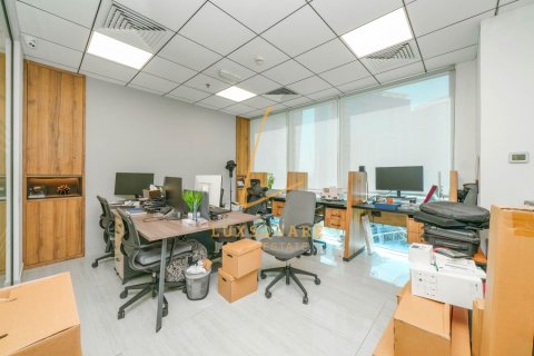 Office in Bay Square, Business Bay, Dubai 181 sq.m. № 115727 - photo 8