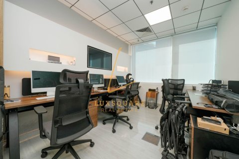 Office in Bay Square, Business Bay, Dubai 181 sq.m. № 115727 - photo 13