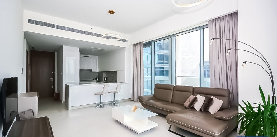 Квартира в Аль-Васле, Дубай, 2 спальни, 145м², № 103809