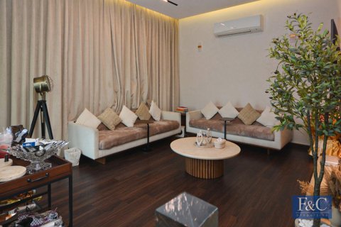Villa en Al Quoz, Dubai, 4 dormitorios, 334 m², № 103798 - foto 14