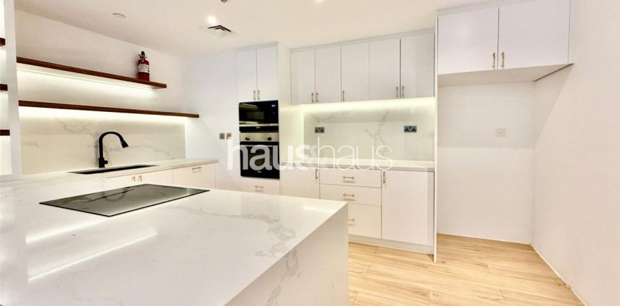 Appartement à Rimal, Jumeirah Beach Residence, Dubai, 5 chambres, 409 m², № 44032