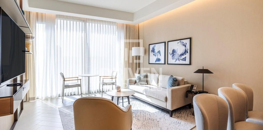 Квартира в The Address Residences Dubai Opera, Даунтаун Дубай (Даунтаун Бурдж Дубай), Дубай, 2 спальни, 110.28м², № 127929