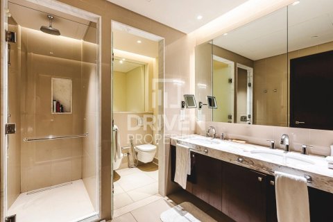 Apartment in The Address Residence Fountain Views, Downtown Dubai (Downtown Burj Dubai), Dubai 2 bedrooms, 126.53 sq.m. № 127931 - photo 12