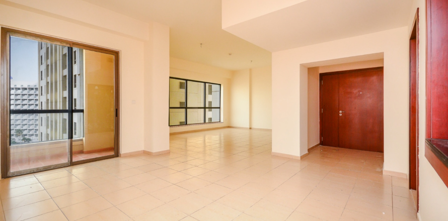 Квартира в Дубай Марине, Дубай, 3 спальни, 181м², № 123832