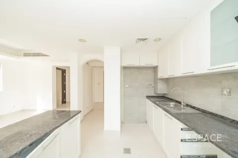 Villa en Springs 15, The Springs, Dubai, 2 dormitorios, 167 m², № 122633 - foto 15