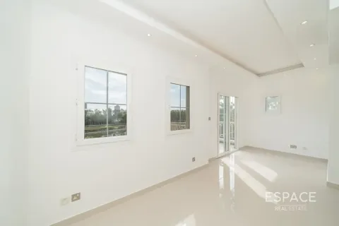 Villa en Springs 15, The Springs, Dubai, 2 dormitorios, 167 m², № 122633 - foto 3