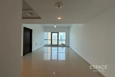 Снять в аренду квартиру в Дубай Марине, Дубай: 1 спальня, 80м², № 122631 - фото 2