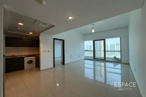Снять в аренду квартиру в Дубай Марине, Дубай: 1 спальня, 80м², № 122631 - фото 8
