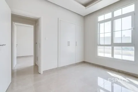 Villa à Springs 2, The Springs, Dubai, 3 chambres, 209 m², № 122634 - photo 9