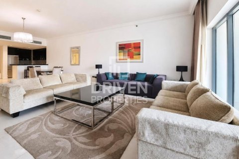 Appartement à Capital Bay, Business Bay, Dubai, 2 chambres, 153.2 m², № 140732 - photo 2
