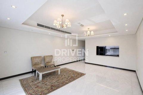 Villa à Al Barsha South, Al Barsha, Dubai, 3 chambres, 239.97 m², № 140722