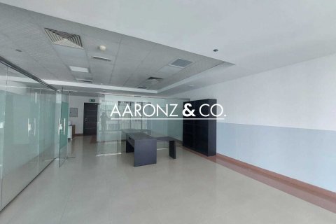 Office in Business Bay, Dubai 82 sq.m. № 105642