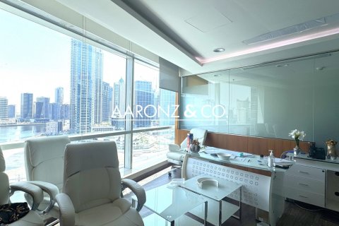 Bureau à Business Bay, Dubai, 306 m², № 105640 - photo 12