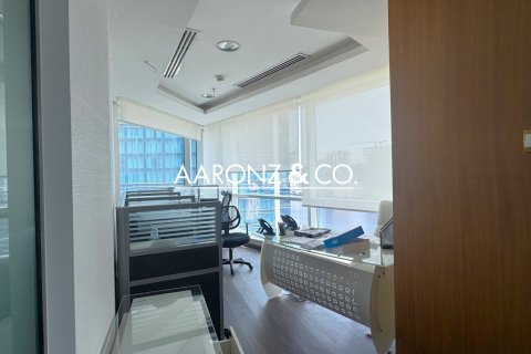 Bureau à Business Bay, Dubai, 306 m², № 105640 - photo 4