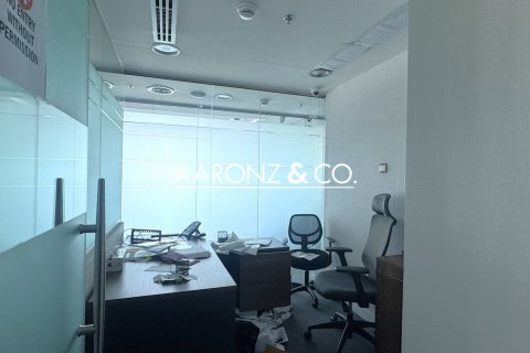 Bureau à Business Bay, Dubai, 306 m², № 105640 - photo 5