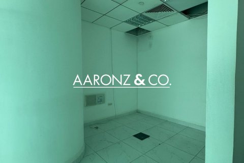 Office in Business Bay, Dubai 108 sq.m. № 105643 - photo 4