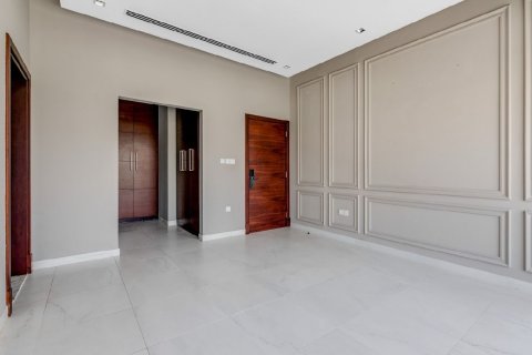 Villa à Dubai, 5 chambres, 826.83 m², № 37998 - photo 7