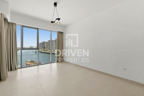 Снять в аренду квартиру в Аль-Васле, Дубай: 2 спальни, 147.34м², № 136783 - фото 4