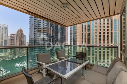 Apartment in Emaar 6 Towers, Dubai Marina, Dubai 3 bedrooms, 218 sq.m. № 111575