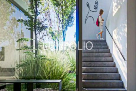Adosado en Jumeirah Golf Estates, Dubai, 4 dormitorios, 371 m², № 45636 - foto 10