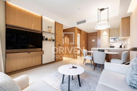 Снять в аренду квартиру в The Address Residences Dubai Opera, Даунтаун Дубай (Даунтаун Бурдж Дубай), Дубай: 1 спальня, 74.42м², № 128230 - фото 2
