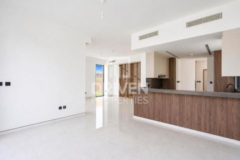 Снять в аренду виллу в Harmony, Tilal Al Ghaf, Дубай: 4 спальни, 422.99м², № 129773 - фото 12