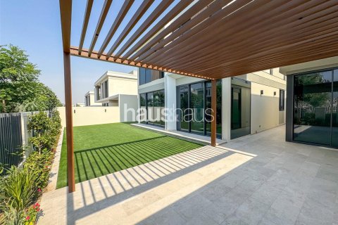 Снять в аренду виллу в Harmony, Tilal Al Ghaf, Дубай: 5 спален, 493м², № 44587 - фото 4