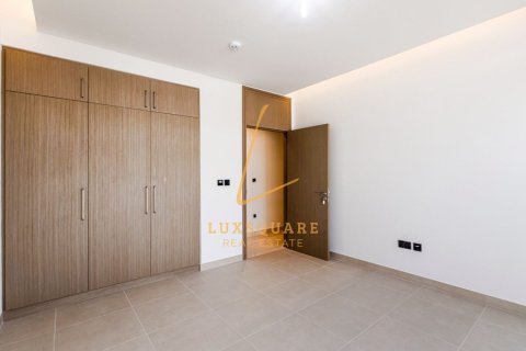 Villa en Golf Place, Dubai Hills Estate, Dubai, 5 dormitorios, 705 m², № 118555 - foto 17