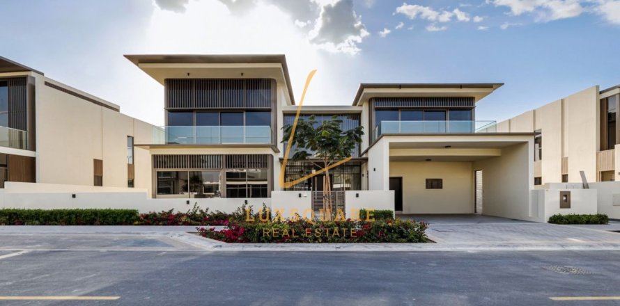 Villa en Golf Place, Dubai Hills Estate, Dubai, 5 dormitorios, 705 m², № 118555