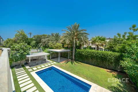 Villa in Regional, Jumeirah Park, Dubai 5 bedrooms, 436 sq.m. № 122295 - photo 20