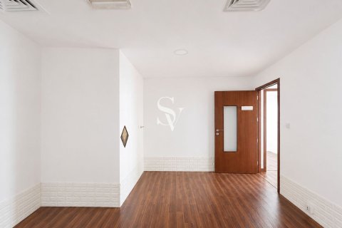 Office in Jumeirah Lake Towers, Dubai 164 sq.m. № 121920 - photo 18