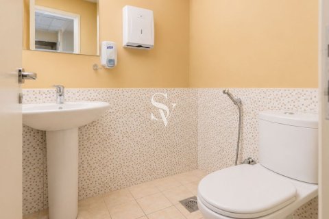 Office in Jumeirah Lake Towers, Dubai 164 sq.m. № 121920 - photo 7
