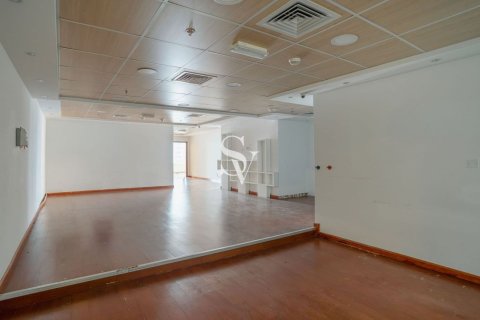 Office in Jumeirah Lake Towers, Dubai 164 sq.m. № 121920 - photo 15