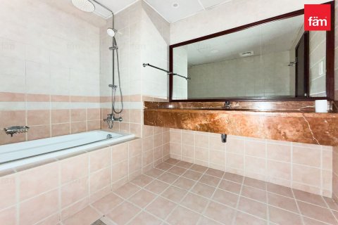 Apartment in Dubai Marina, Dubai 2 bedrooms, 242.9 sq.m. № 124574 - photo 19